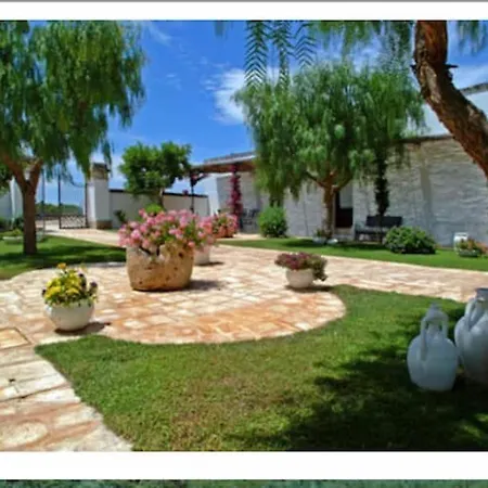 Room In Bb - Stunning Quadruple Room In Ancient Masseria Near The Sea In A Quiet Olive Trees-3